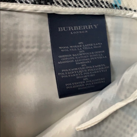 Burberry wool blend tartan plaid skirt - Picture 4 of 6